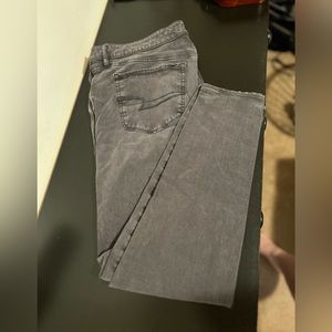 AE grey jeggings